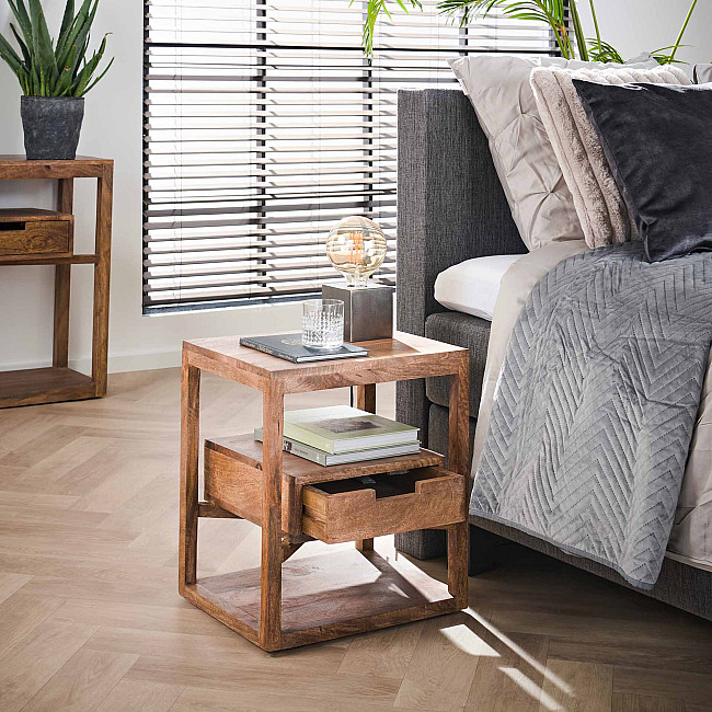 Nočný stolík 22-30 Sahara Drevo Mango